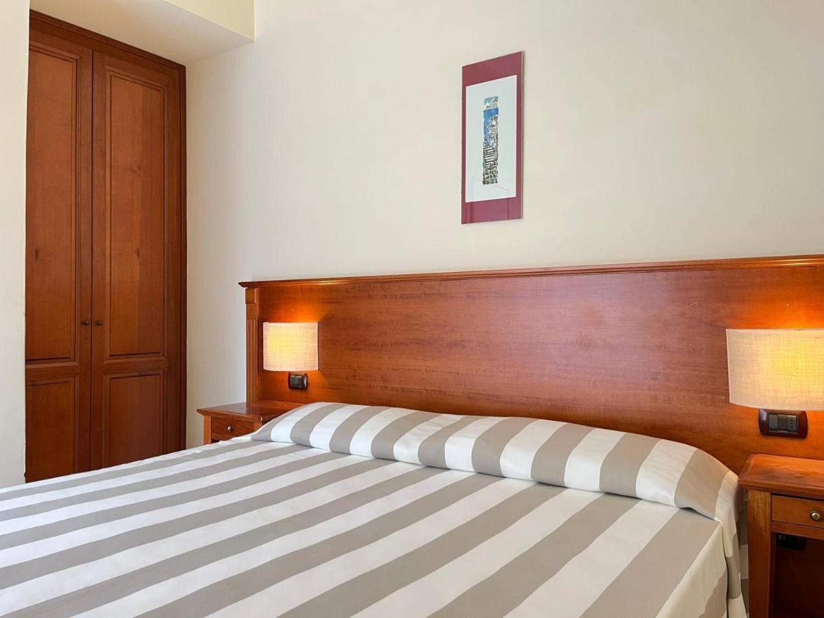 Albergo Degli Amici Монтероссо-аль-Маре Екстер'єр фото
